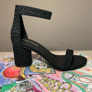 ‼️SALE‼️ Jeffrey Campbell Sandal w/ Block Heel